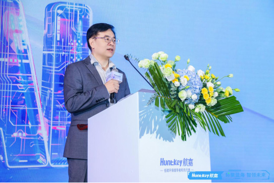 鈊聚蓝海,智领未来,2025年度合作伙伴大会暨第四届低碳联盟峰会圆满落幕!-02 鈊聚蓝海,智领未来,2025年度合作伙伴大会暨第四届低碳联盟峰会圆满落幕!-02